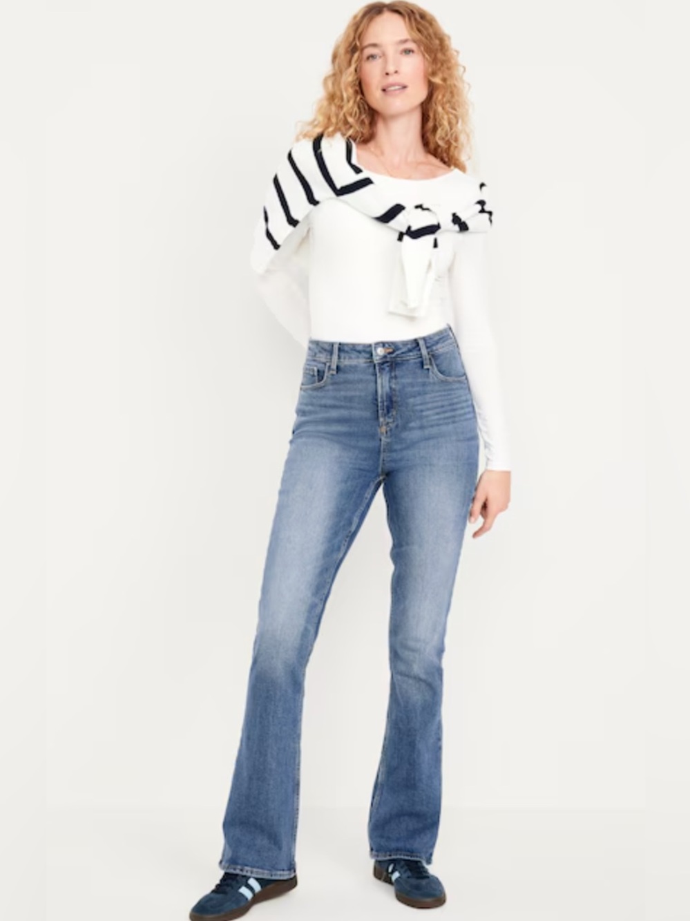 Old Navy Cora Higher High-Rise Flare Jeans Women's US Size 6